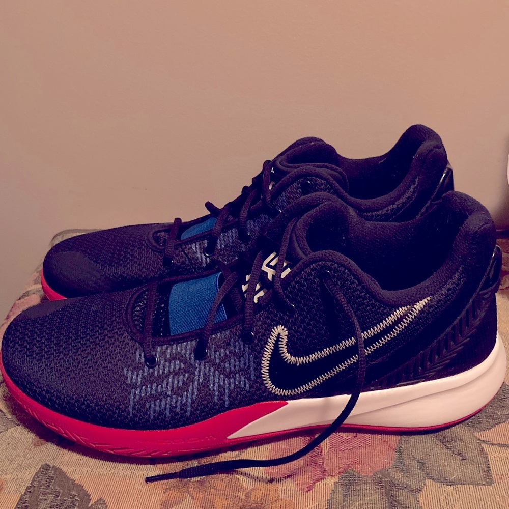 Nike Kyrie Flytrap II 2 USA Basketball Shoes 14
